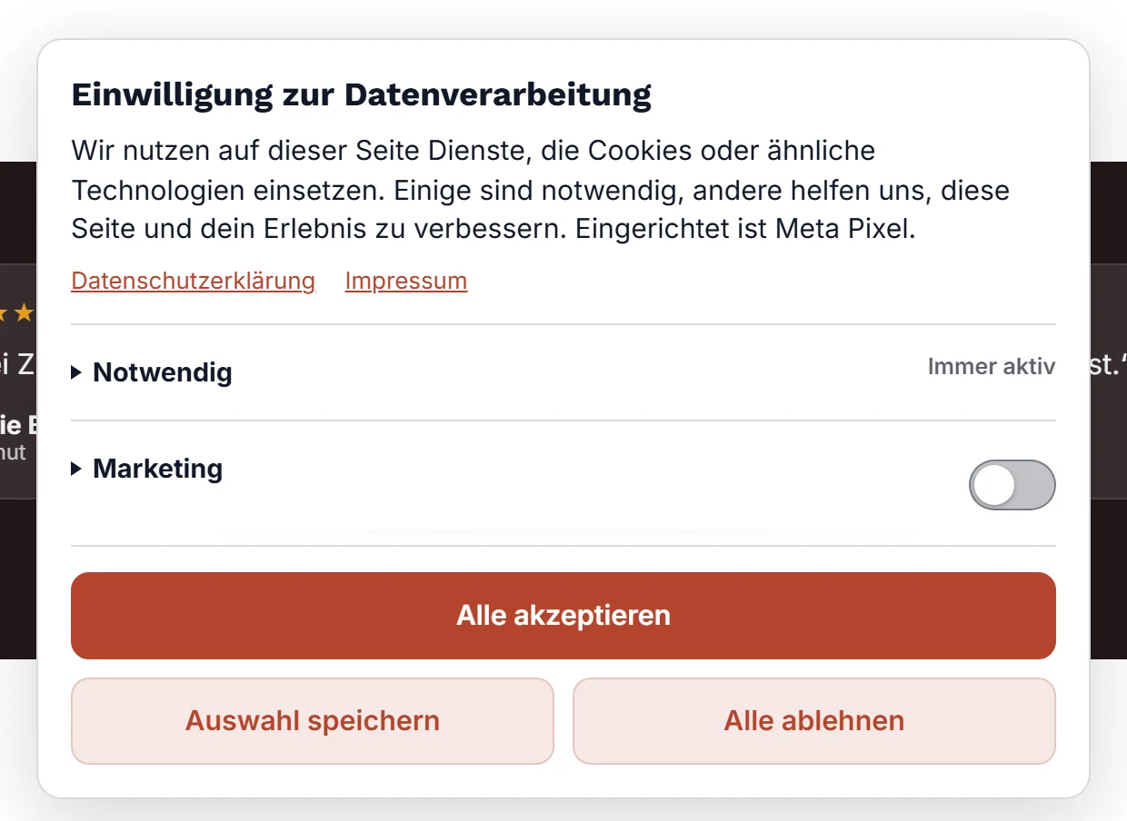 Das Einwilligungs-Banner im Funnel: der Text mit den eingerichteten Diensten, die Kategorie Notwendig mit "Immer aktiv", die Kategorie Marketing mit Schalter und darunter die Knöpfe Alle akzeptieren, Auswahl speichern und Alle ablehnen